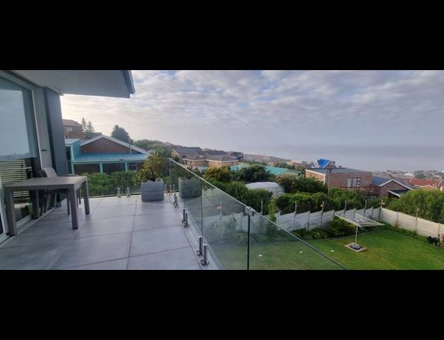 1 BEDROOM PROPERTY TO RENT IN DANA BAY